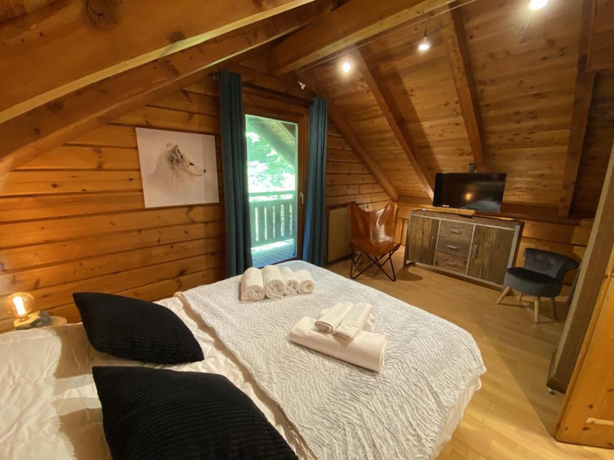 LE RENARD Chalet en bois La Bresse Extérieur photo